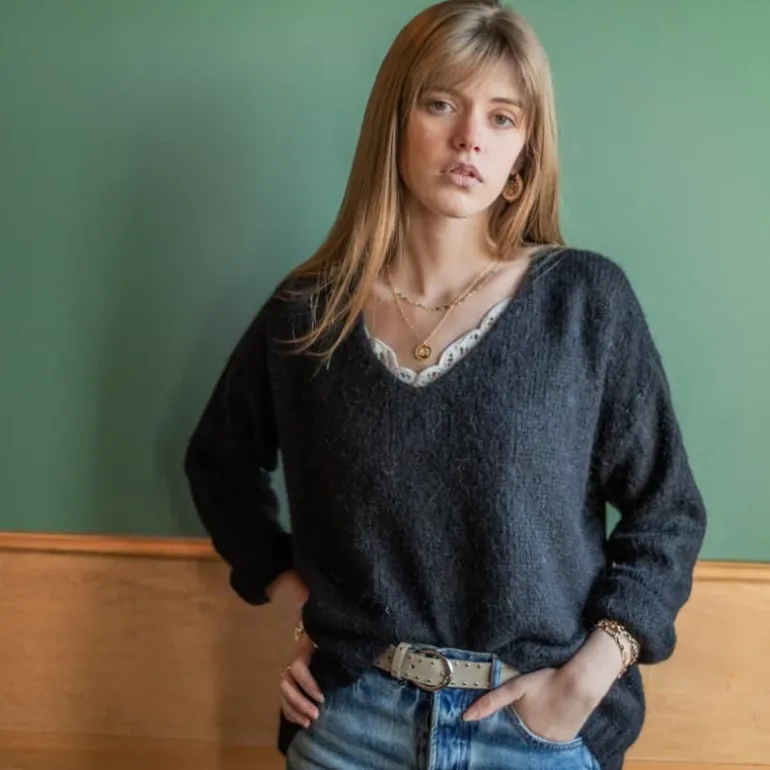 Perrine et Antoinette Mailles^PULL MARC